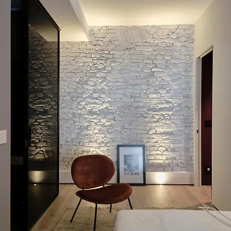 Apartment Serendipity *